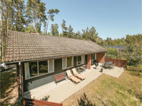 Holiday home Fyrreklyngen Aakirkeby IV